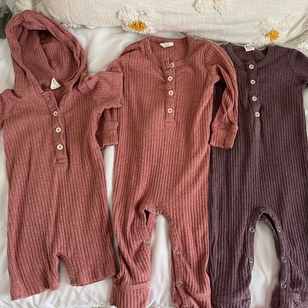 Kate Quinn ribbed jumpsuits size 12/18 and 18/24